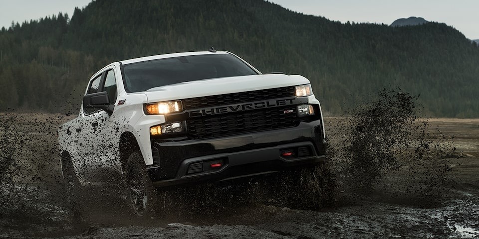 INTERIOR FEATURES & COMFORT COMPARISON